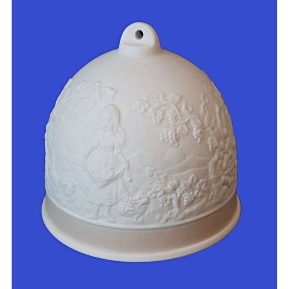 2 Vintage Lladro Collectors Society Hand Made “Autumn Bell” Spain ca. 1993 - Picture 2 of 6